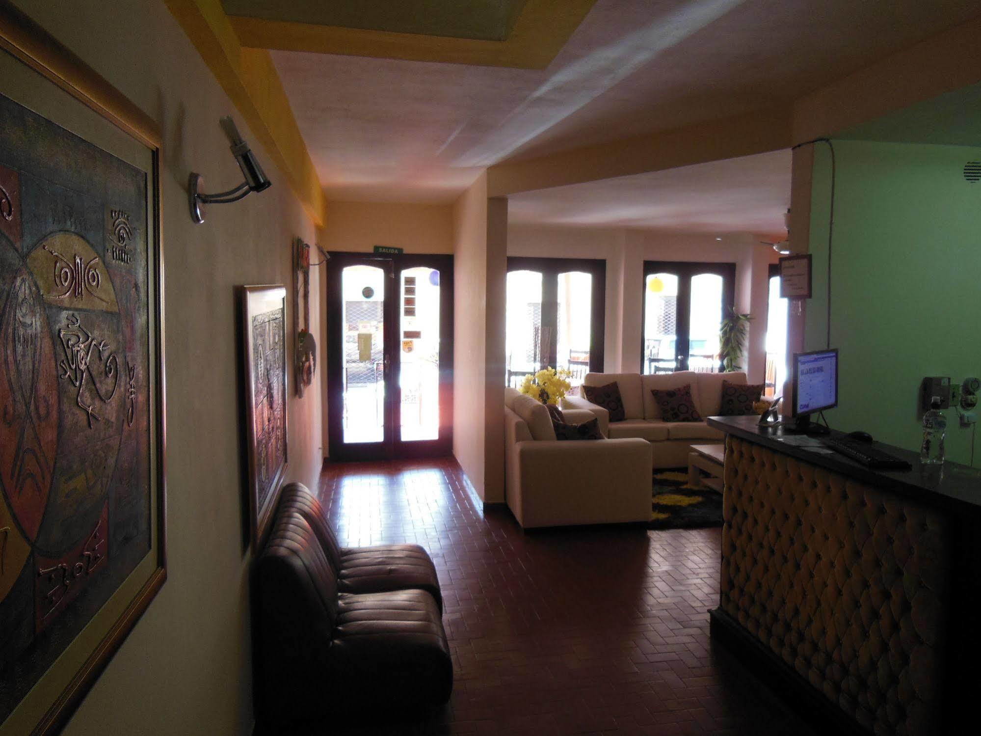 Costanera Hostel Asuncion Extérieur photo