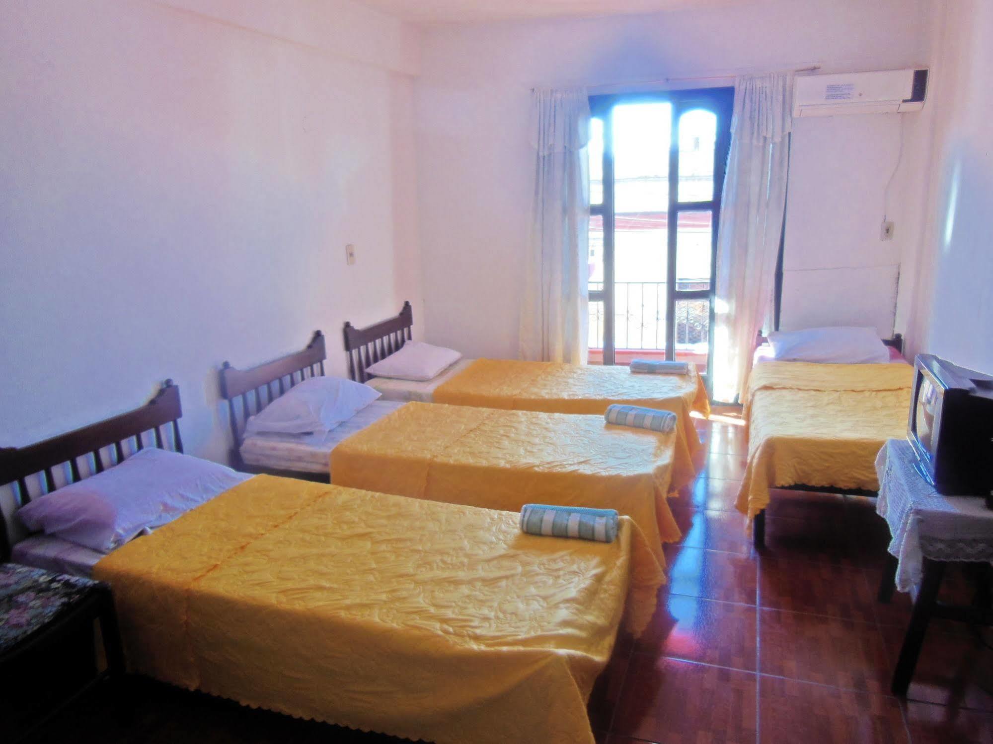 Costanera Hostel Asuncion Extérieur photo